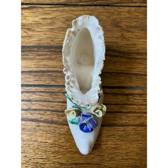 Porcelain Miniature Shoe - Vintage - Picture 3 of 8